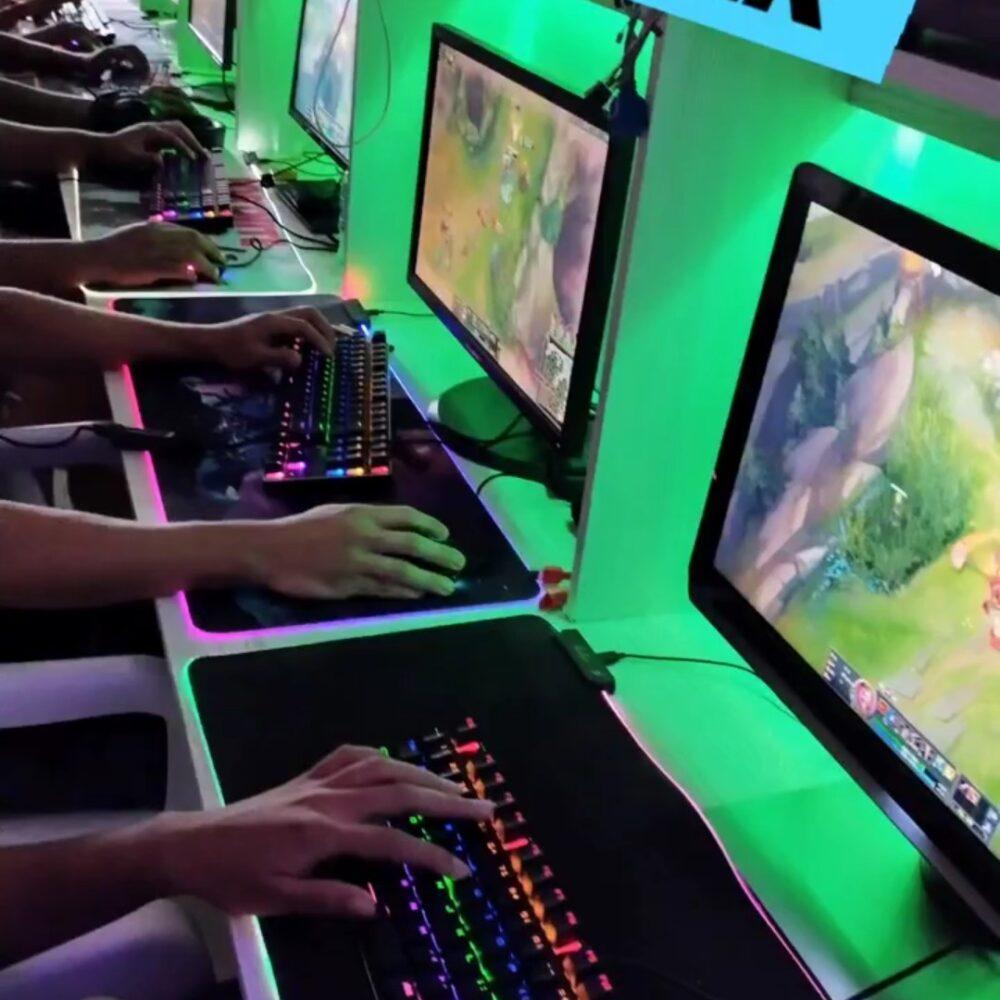 ALQUILER DE EQUIPOS PARA GAMING - STREAMING - EDICIÓN Y MODELADO - SALA DE JUEGOS